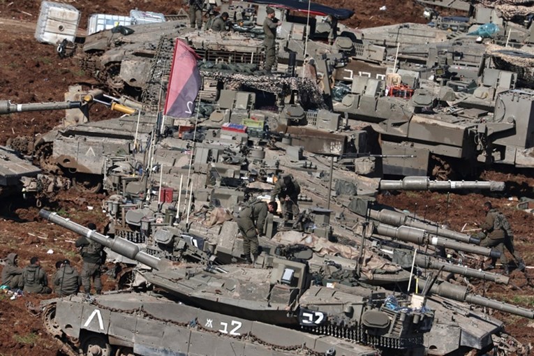 Израел нападна погони за производство на ракети во Иран