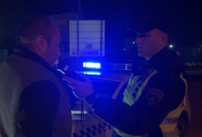 Казнети се 27 возачи, еден е уапсен и одземено е едно возило