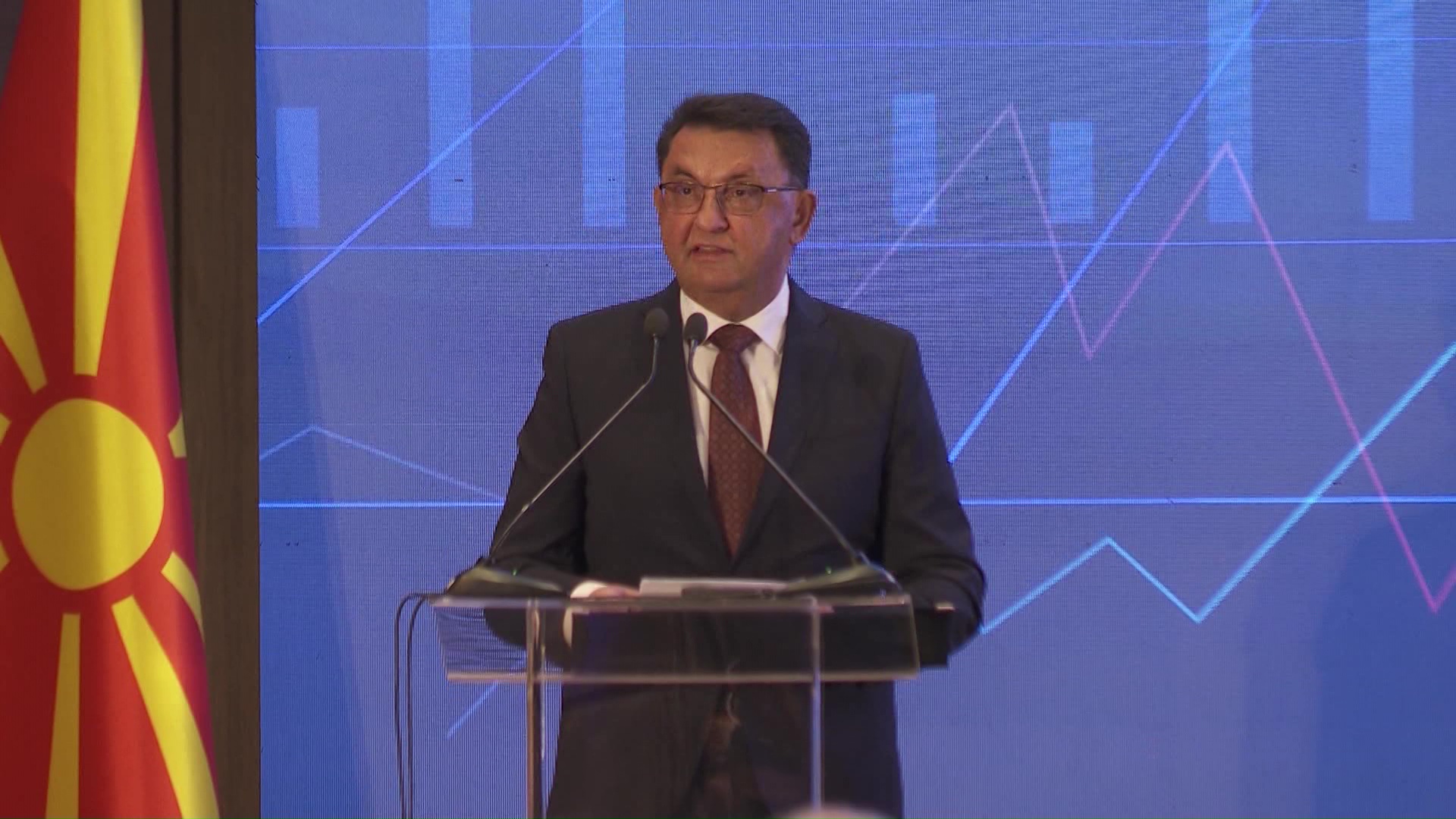 Гувернерот Славески и покрај реакциите на новинарските здруженија продолжува со напади врз Канал 5 и новинарите