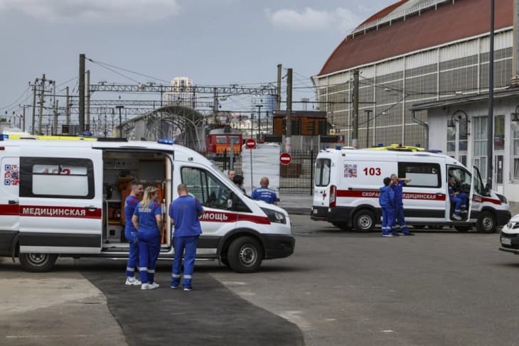 Едно лице загина, осуммина повредени во напад со украински дрон во рускиот град Таганрог, тројца повредени во нападот во Краснодар