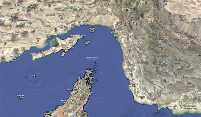 Иран одобри закон за воведување патарини во Ормускиот теснец, Вашингтон тврди дека каналот ќе биде отворен