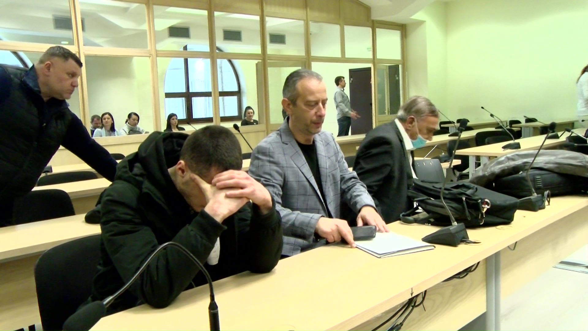 Продолжи судењето за самоубиството во Тафталиџе – сведочат братот на Ивана и наставничката на Катја