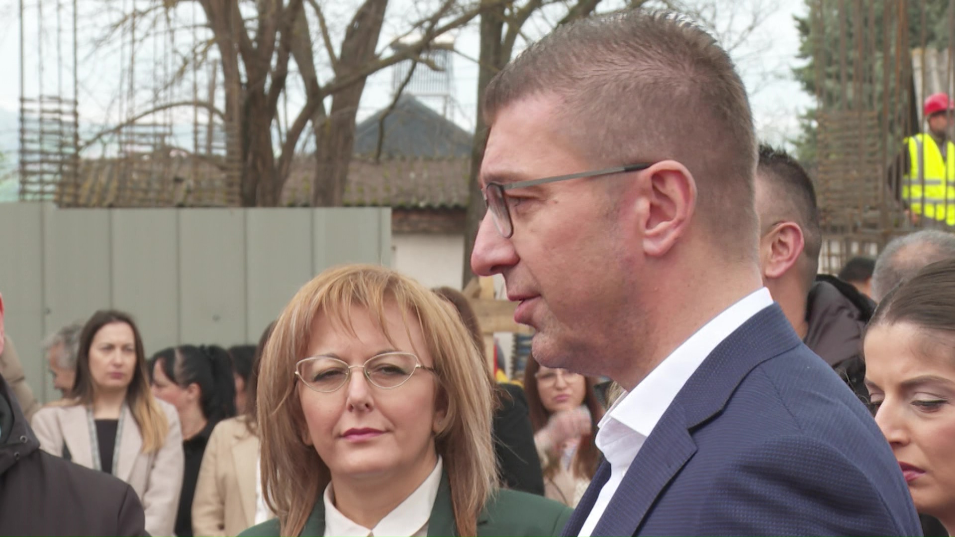 Мицкоски и Филипче во политичлка пресметка за тоа кој е за, а кој против ЕУ