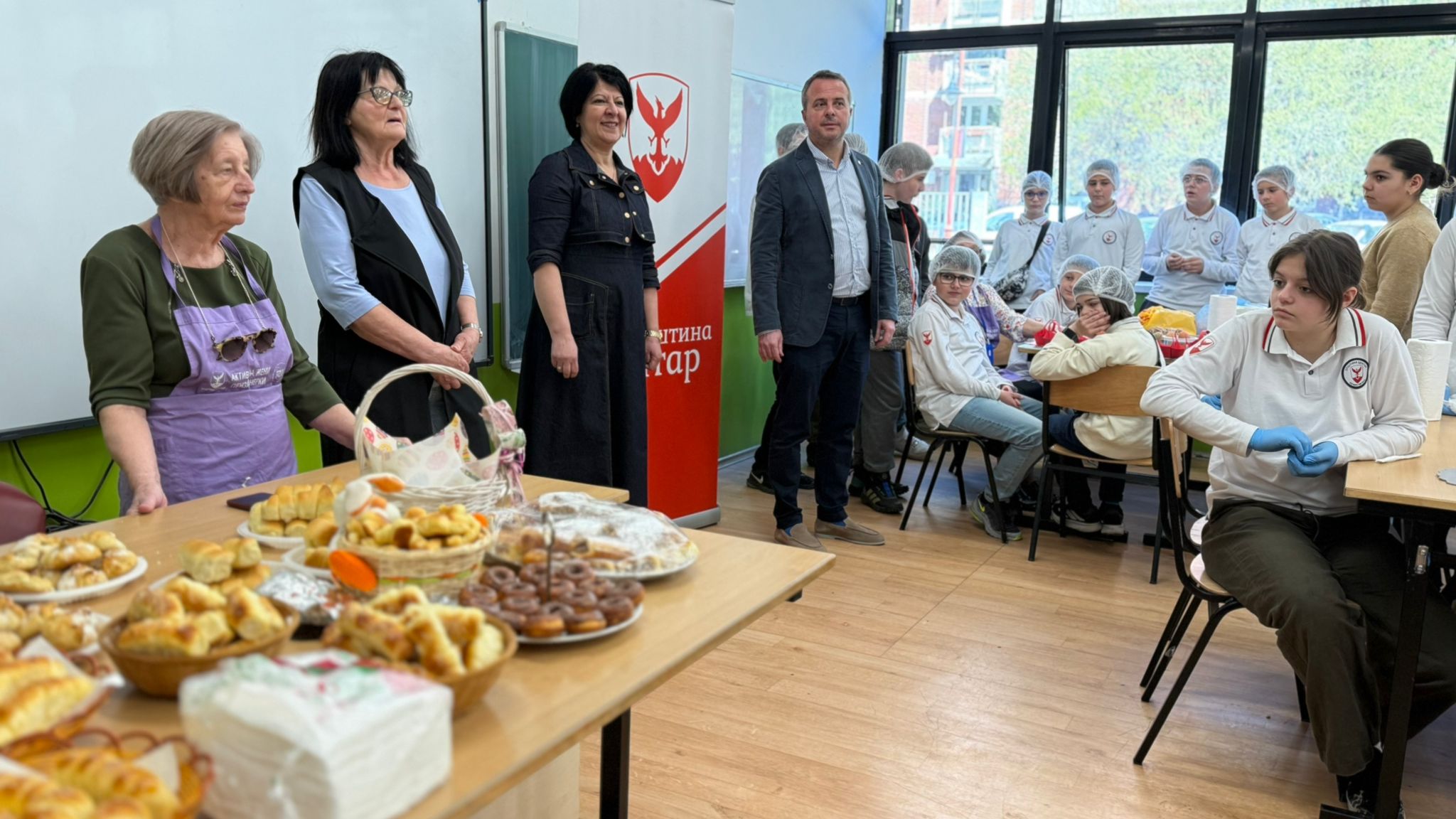 Герасимовски: Пензионерките ги учат младите за домаќинство и семејните вредности во пресрет на Велигден