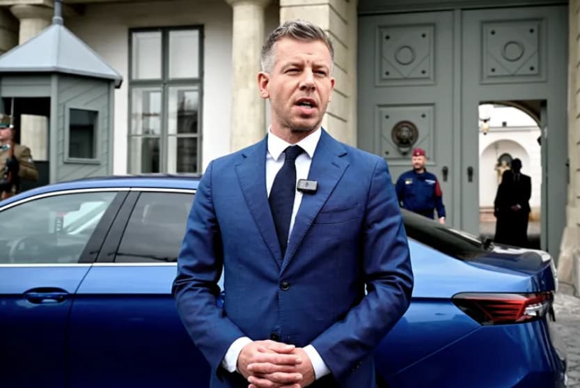 Петер Маѓар бесен го напушти состанокот со претседателот: Веднаш оставка, не е способен да ја води Унгарија!