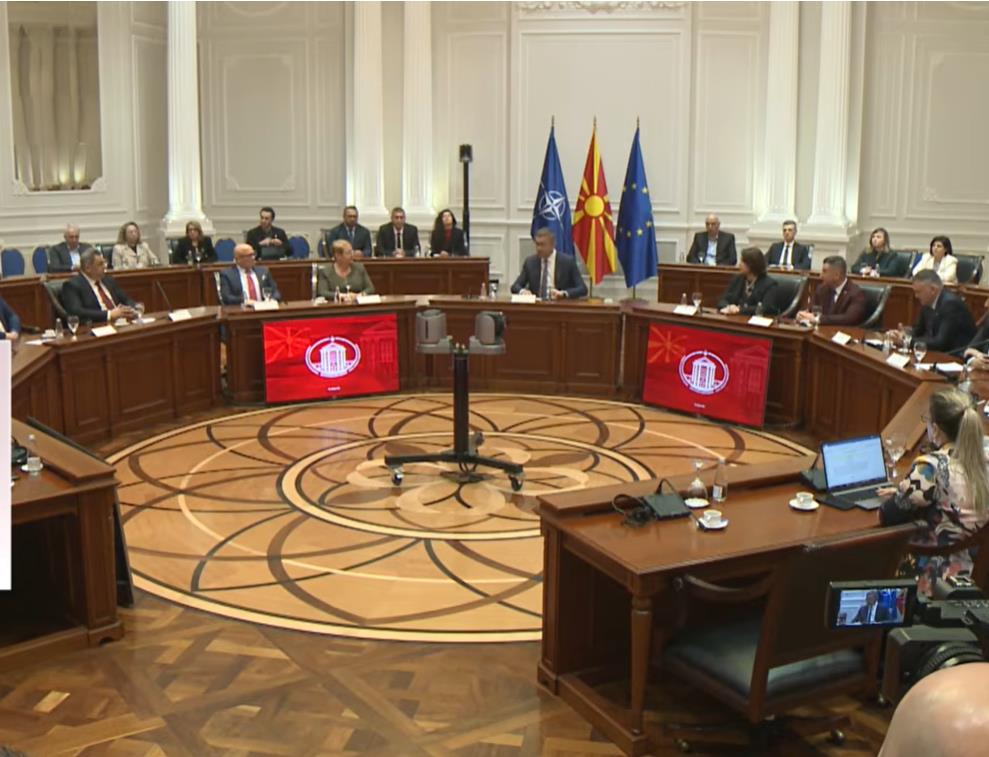 Законите се реформски и нивната примена ќе ги унапреди високото образование и науката, сметаат ректори на државните универзитети