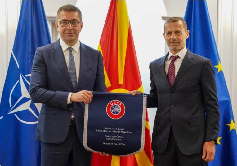 Развојот на фудбалот и младите таленти во фокус на средбата Мицкоски - Чеферин