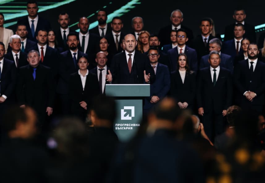 Избори во Бугарија: Се очекува убедлива победа на човекот кој сака да ги обнови врските со Русија