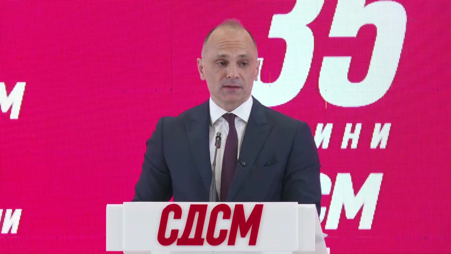 Филипче: Македонија е пред голем испит, со закочени евроинтеграции и високо ниво на корупција