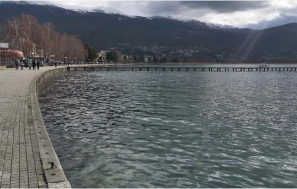 Нивото на водата на Охридското Езеро сантиметар под месечниот просек