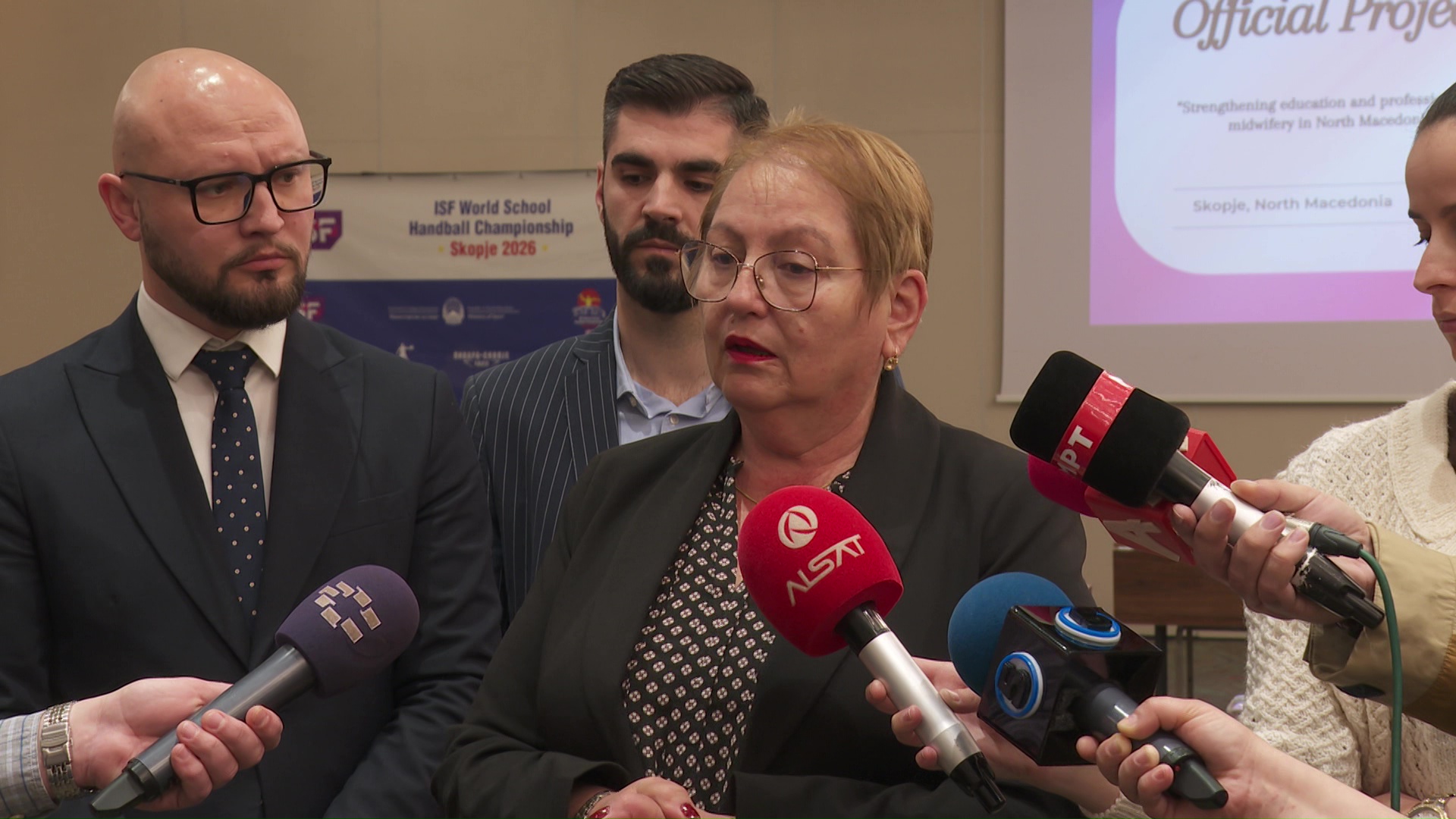 Јаневска за незаконските уписи на Филозофскиот факултет: Сериозно ќе го разгледам извештајот