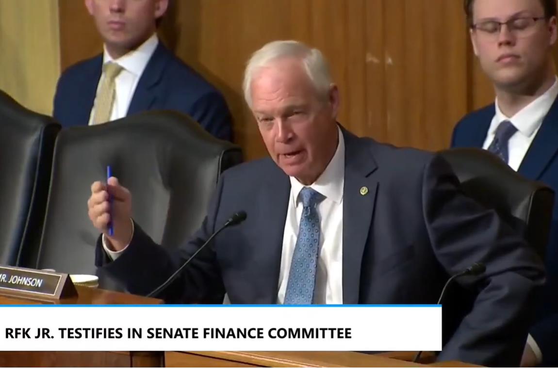 Сенаторот Џонсон: Прикриени се предупредувањата за исхемичен мозочен удар и миокардитис од мНРА вакцините, ФДА првпат признава смрт на деца од вакцините