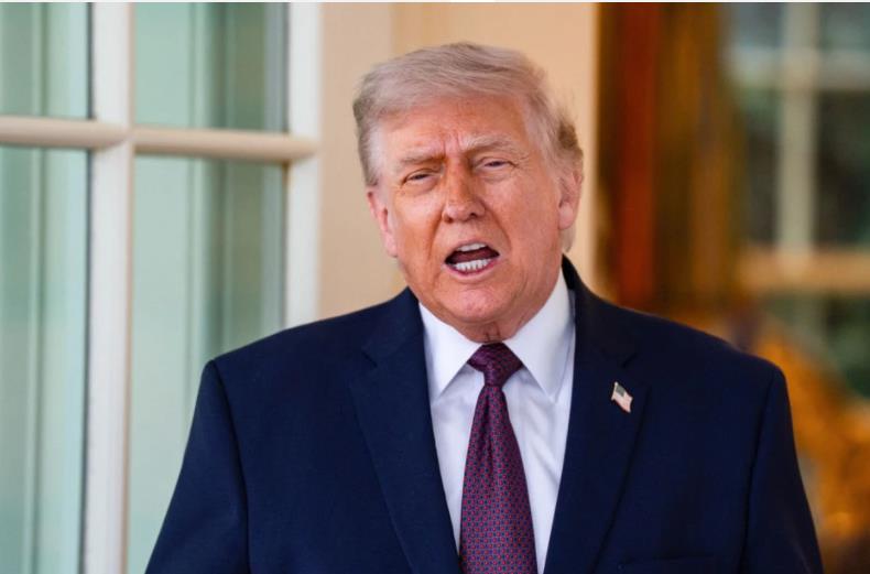 Претседателот Трамп порача дека нема да брза да постигне договор со Иран