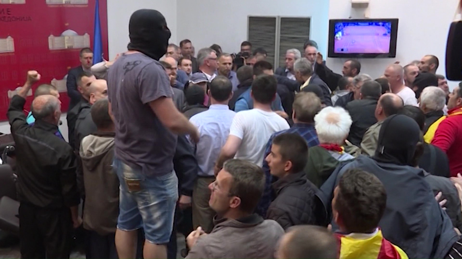 „27 април“ – и по 9 години општествена траума што трае: Обид за државен удар или политички монтиран случај?