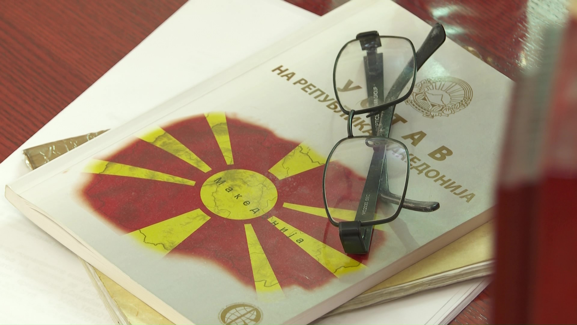 ДУИ ќе собира 30 пратенички потписи за уставни измени