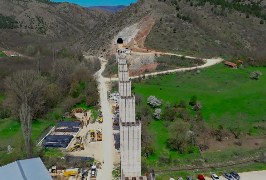 Министерство за транспорт: Изградбата на пругата Бељаковце - Крива Паланка се реализира со силна динамика