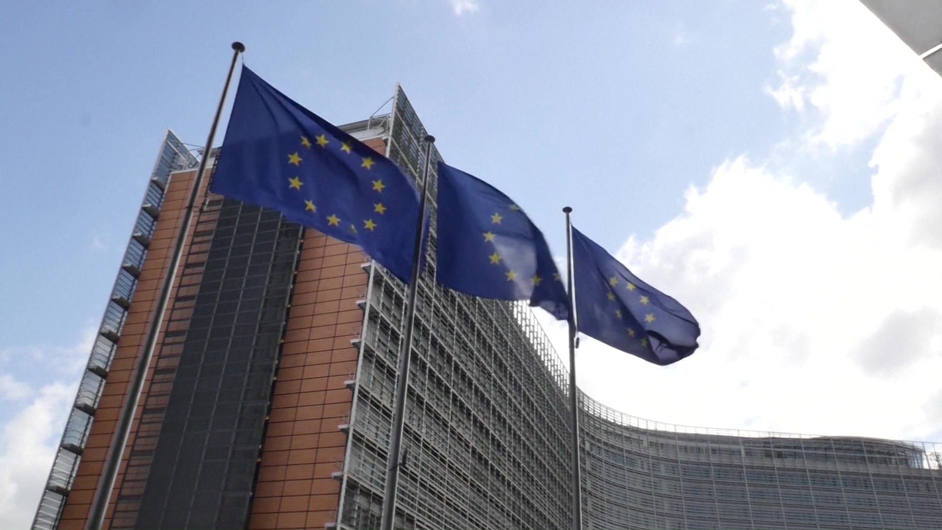 Власта и опозицијата со обвинувања околу евроинтеграциите