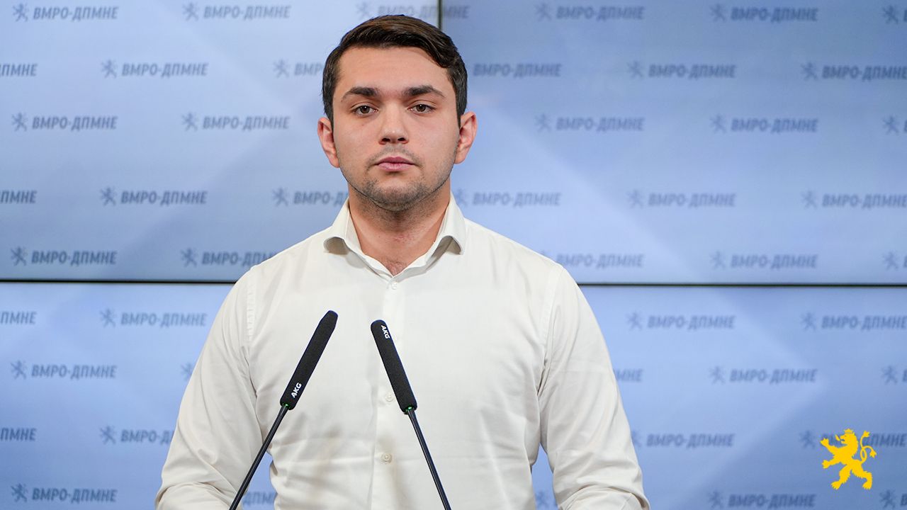 Конески: Бројот на стипендии не се намалува, ниту партиципацијата во студентските домови се зголемува, напротив студентите ќе добијат реновирани домови и мотивирачки стипендии