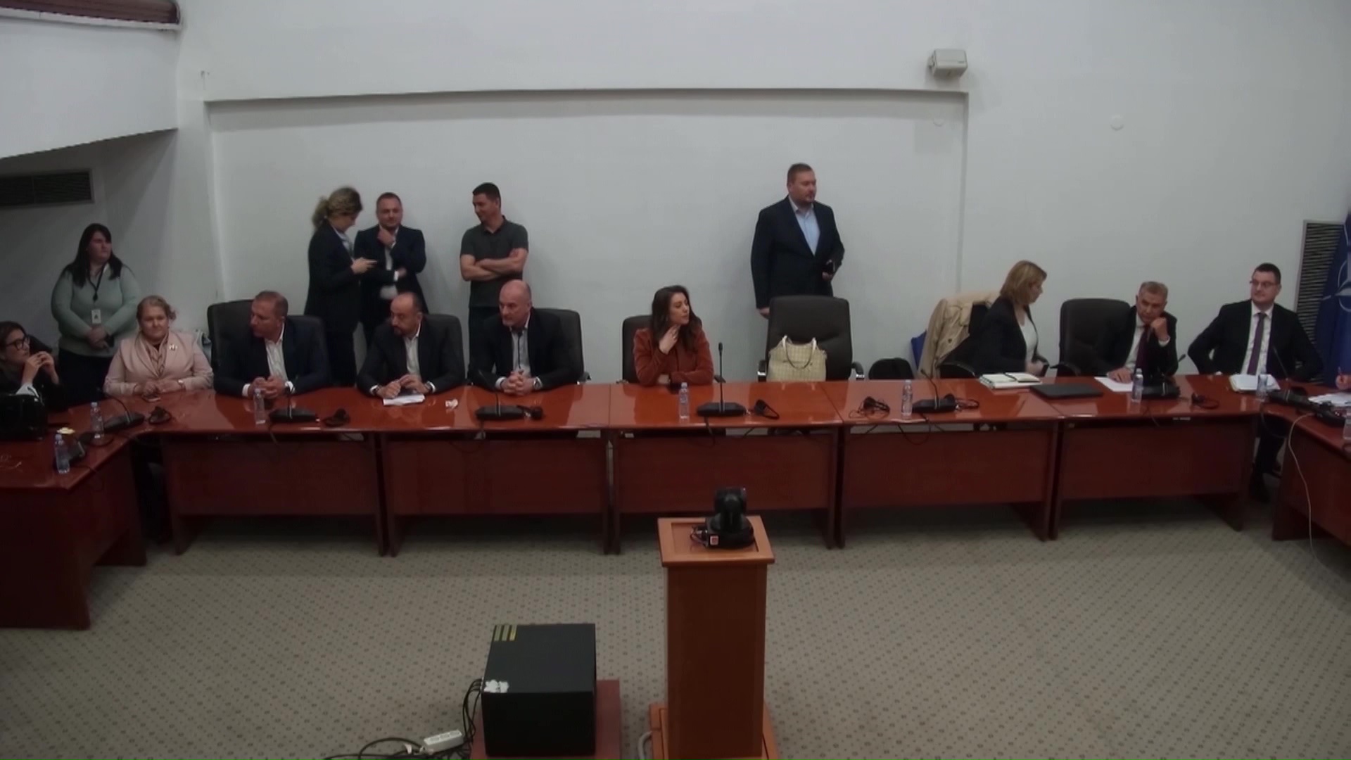 ВМРО-ДПМНЕ бара итна деблокада на Комисијата за финасирање за заемот од 260 милиони евра