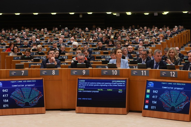 Пет земји членки на ЕУ предлагаат постепена интеграција на Западен Балкан