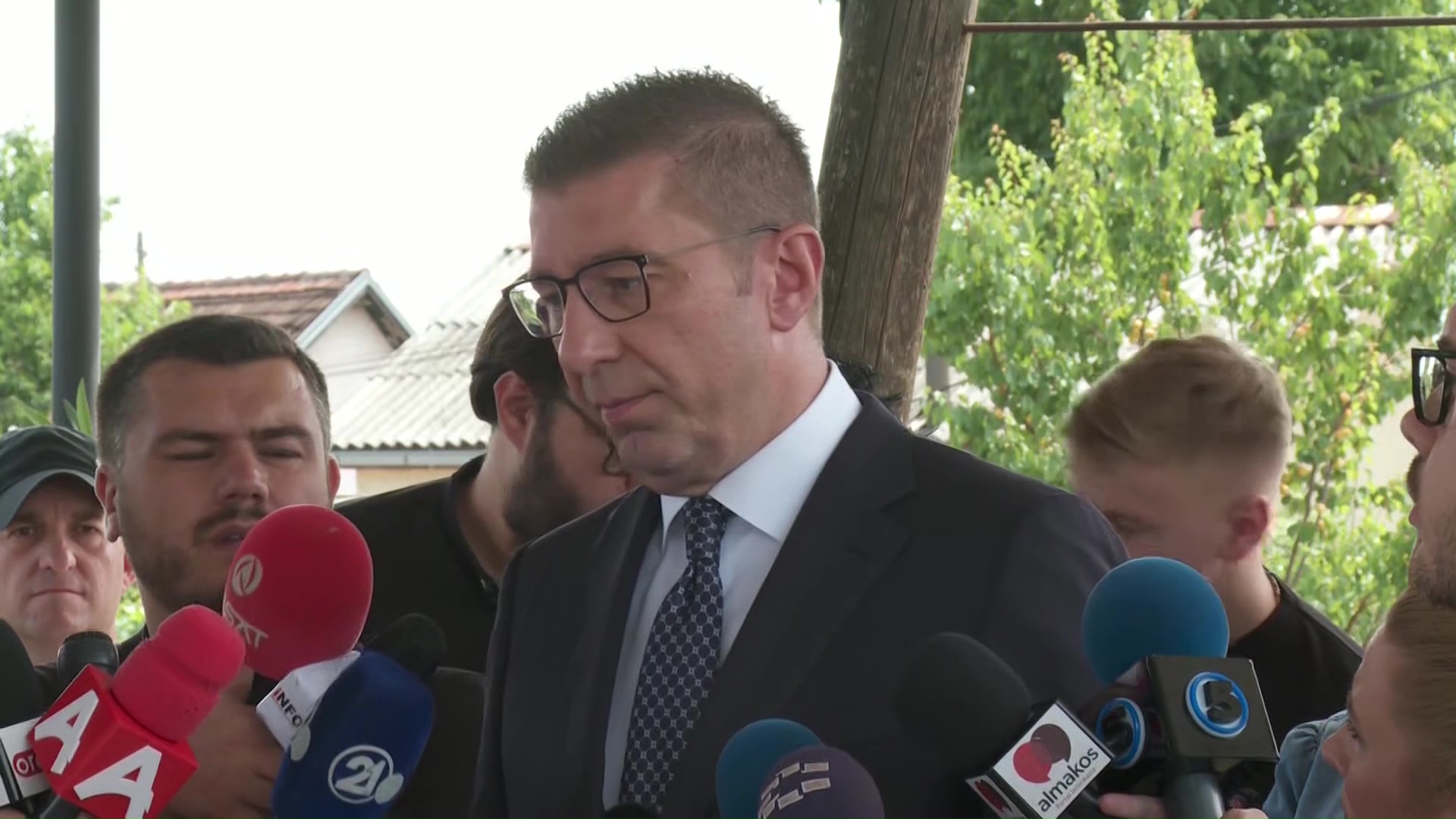 Мицкоски во општина Кисела Вода на увид во градежните активности на проектите од унгарскиот кредит