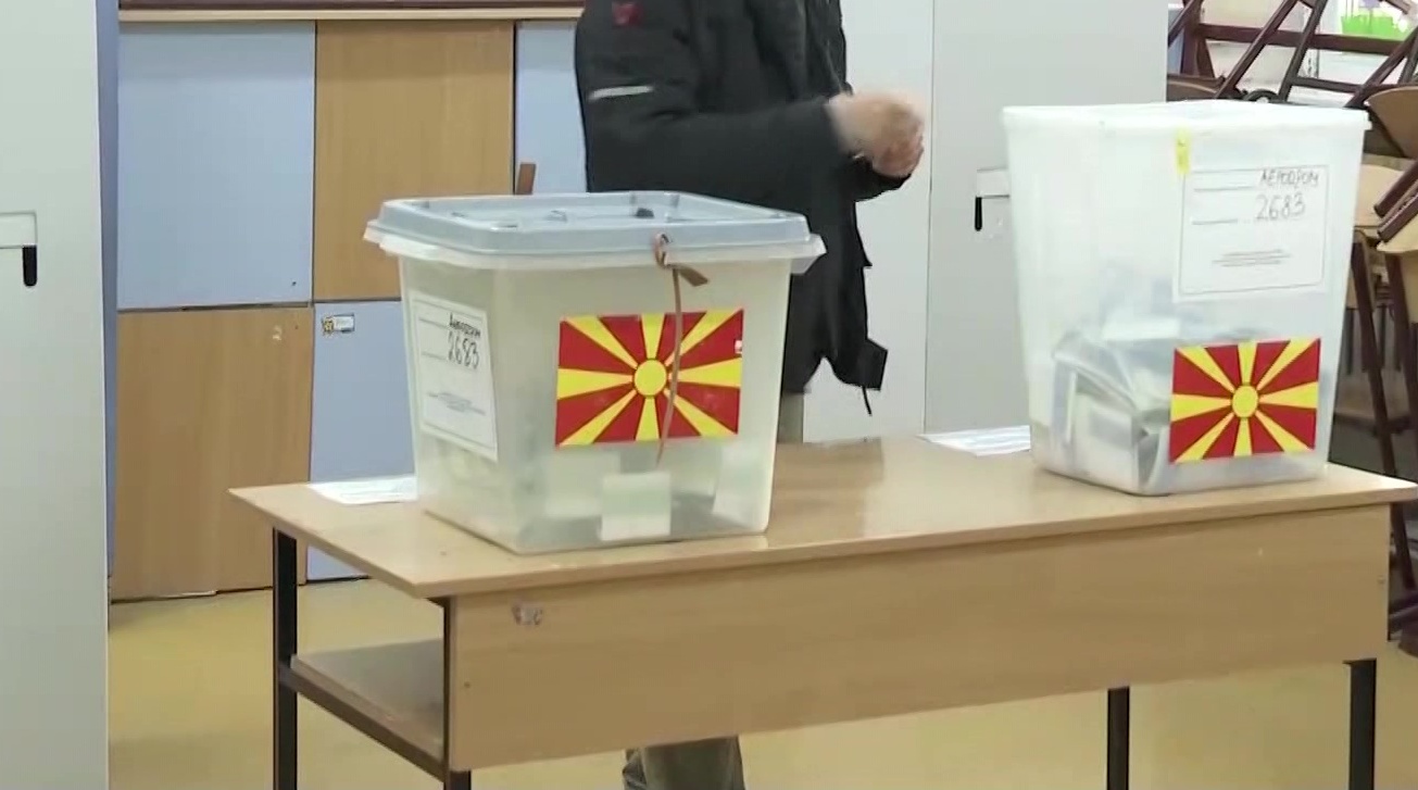 Мицкоски нуди бланко поддршка за СДСМ ако се договори гласањето на дијаспората
