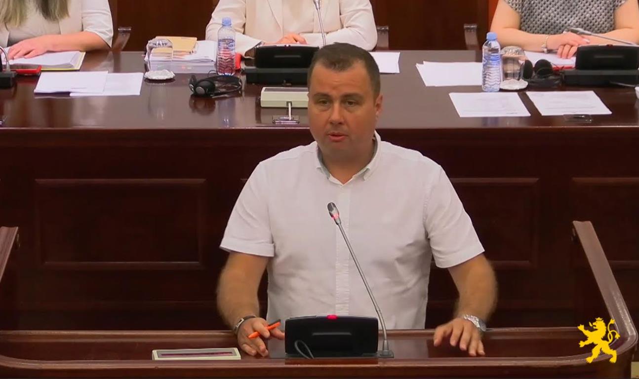 Пренџов: Каде е велелепниот економист на социјалдемократскиот сојуз Фатмир Битиќи, каде се Ковачевски, Оливер?