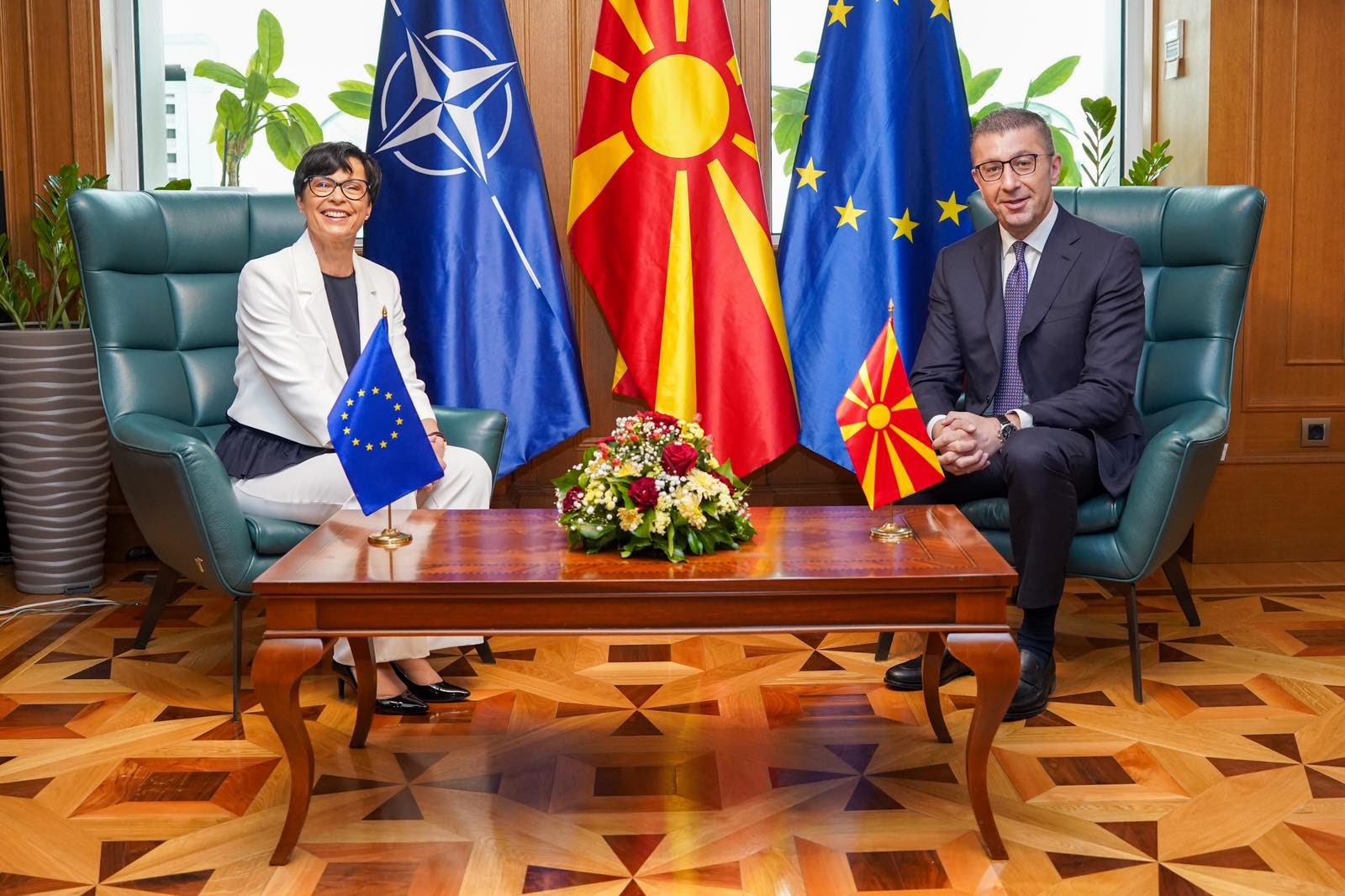 Мицкоски: Македонија продолжува со спроведување на реформите, зајакнување на економијата, институциите и владеењето на правото