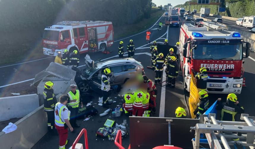 Карамбол во Германија: Кампер удри во колона возила на автопат - 34 повредени, меѓу кои и деца