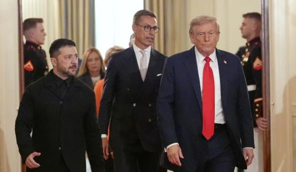Трамп за средбата со Зеленски: Му реков: „Сакам оваа војна да заврши“
