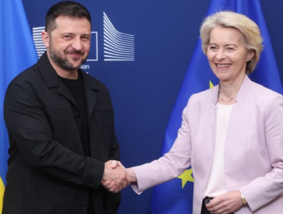 ЕУ почнува со големо проширување- администрацијата во Брисел не може да го следи темпото