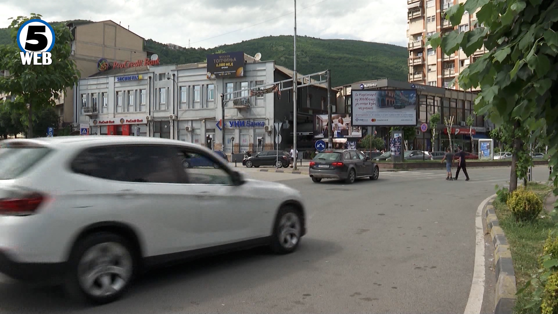 Дали ќе поминат спорните имиња на улици во Тетово?