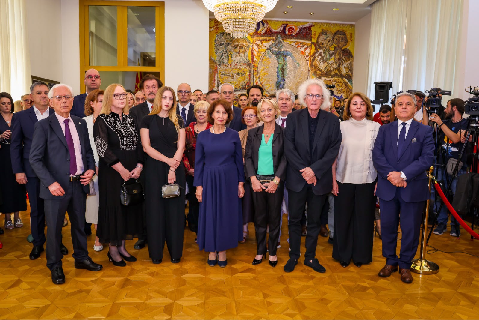 Јордан Плевнеш, Раде Силјан, Џеват Гега, Мето Јовановски и Глигор Чемерски одликувани со Орден „8 Септември“