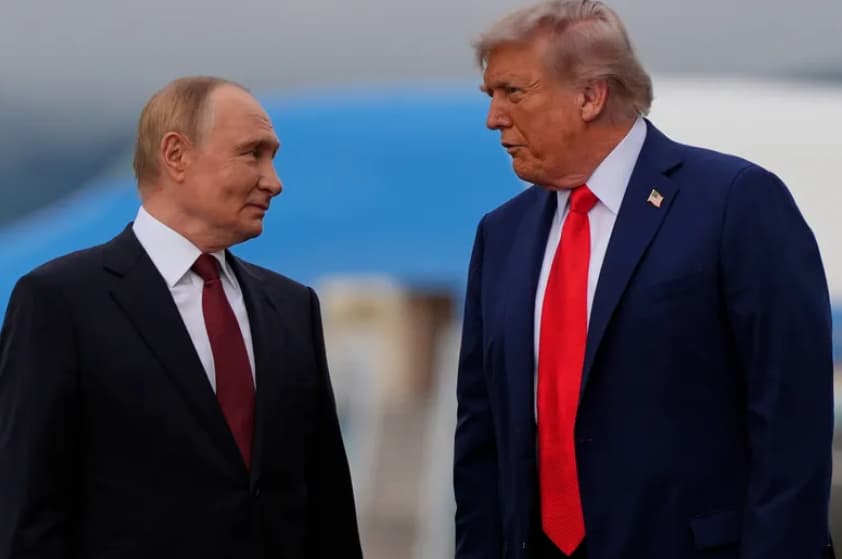 Путин и Трамп разговарале еден час: Бара итно завршување на војната