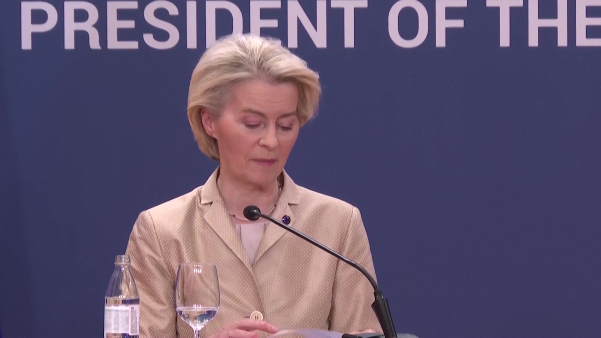 На 30-ти септември ќе биде презентирана новата стратегија на ЕУ проширувањето, Фон Дер Лајен во октомври доаѓа во Македонија