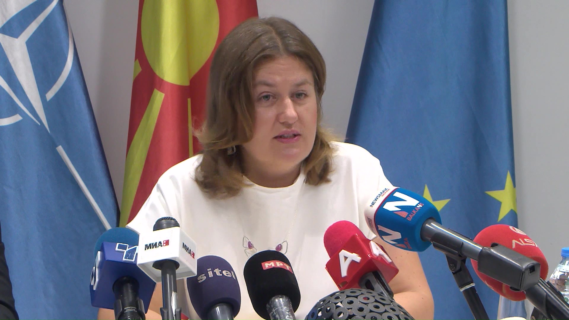Божиновска ќе го тужи СДСМ за поврзувањето со Руднап и набавката на броила на ЕВН