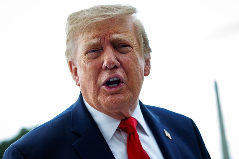 Трамп: Се надевам дека Украина и Русија ќе постигнат договор пред зимата