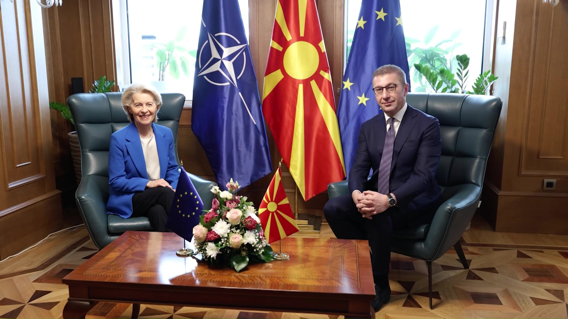 Лајен предложи средба на министрите за надворешни на Македонија и Бугарија во Софија следната недела