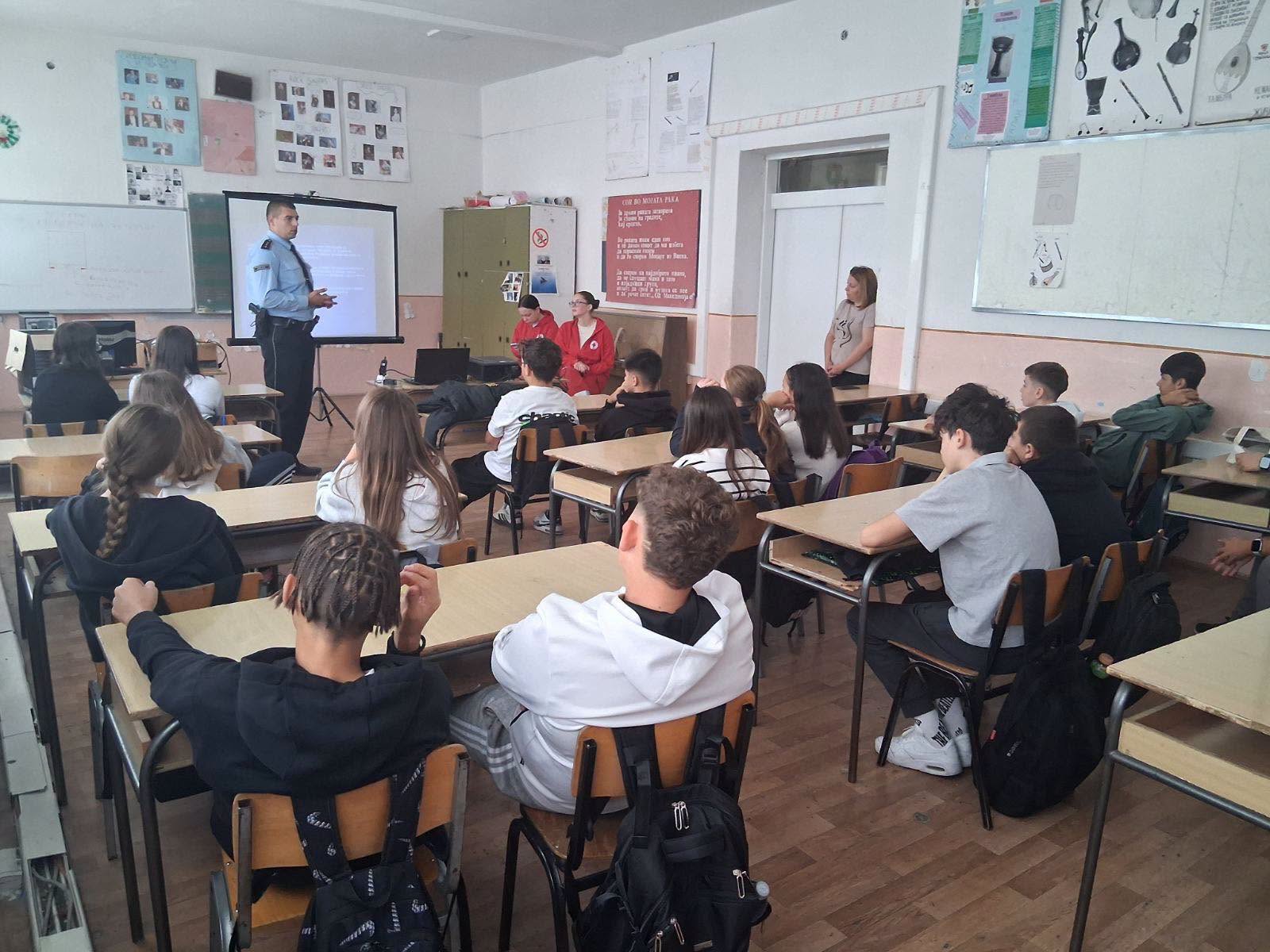 Превентивни активности за спречување насилство и зголемување на безбедноста во сообраќајот