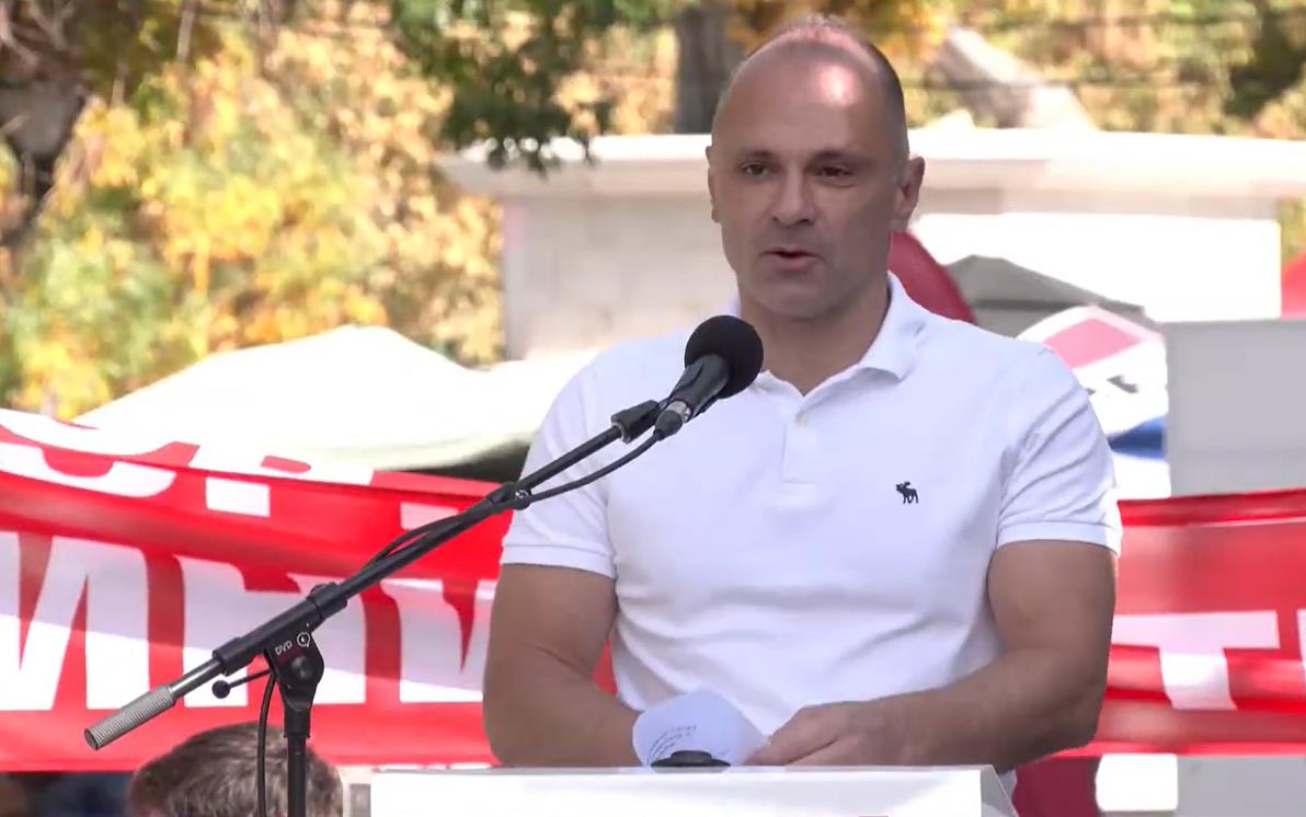 Филипче од маршот на СДСМ: Предците се бореа да имаме држава, ние мора да се избориме младите да останат во неа
