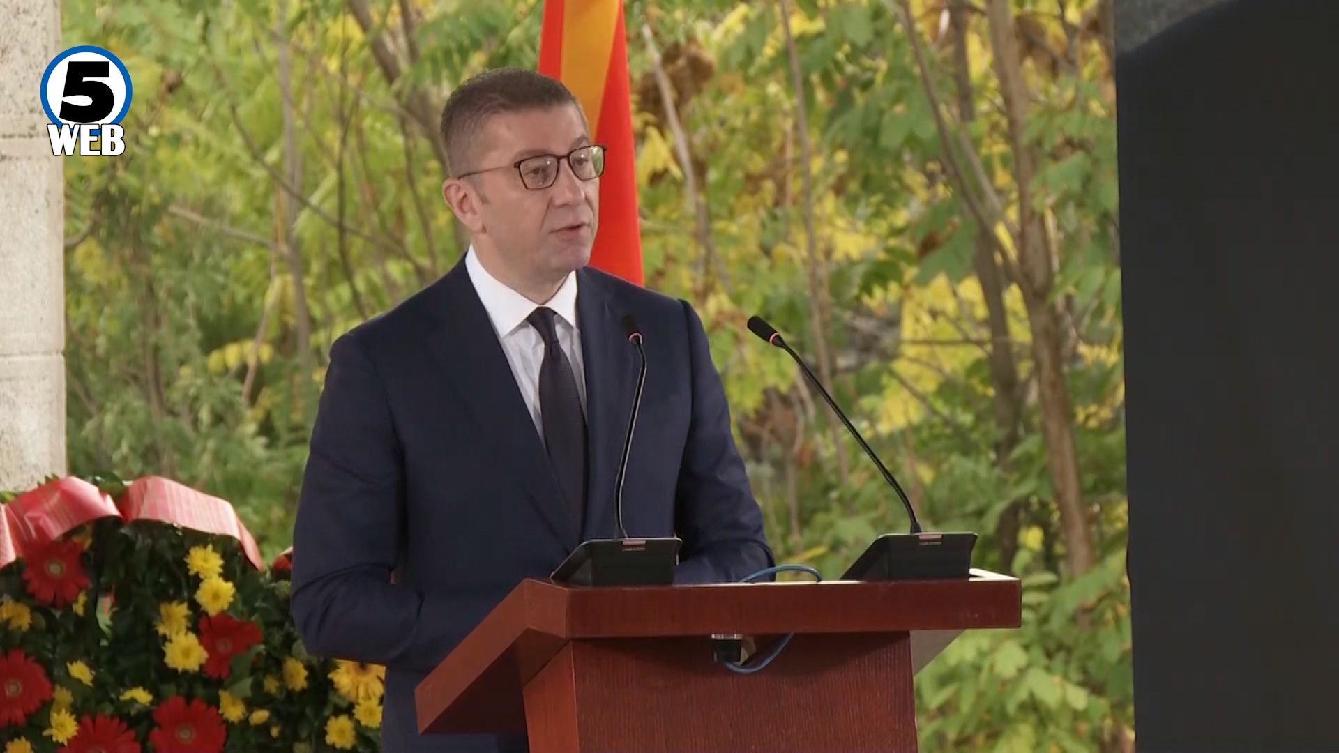 Македонија го одбележува 11 Октомври - ден на народното востание -Мицкоски: Ни требаат победи и големи цели