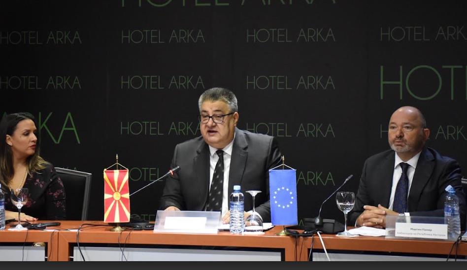 Минчев: Помалку процедури, повеќе резултати - администрација во служба на граѓаните