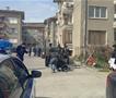 Крвава пресметка во Бугарија: Се тепале со секири и мотики, десетици повредени (ВИДЕО)