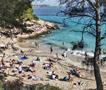 Седумгодишно девојче исчезна на плажа на Халкидики- мајката се шокирала кога слушнала каде ја нашле