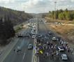 Главните автопатишта во Израел затворени поради протести со кои се бара прекин на војната во Газа