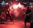 Молотови коктели во центарот на Атина по протестот за железничката несреќа (Видео) 