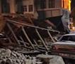 Силен земјотрес ја погоди Турција, луѓето во паника излегуваат на улиците (ВИДЕО)
