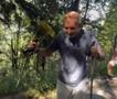 Чешкиот премиер Бабиш се извини зашто собирал цвеќиња во национален парк (ВИДЕО)
