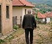 Старец живее сам во село во Шпанија, првата продавница е на 30 километри: Се плашам само од едно