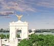 Огромната Триумфална капија на Трамп се претвора во воен комплекс